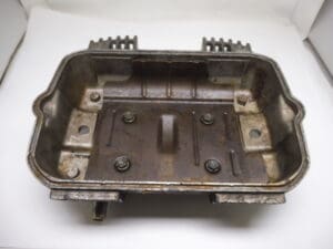 Alternative view of 12300-413-000 Cover cyl. head Honda CB250/400T-N, CM400/450 used