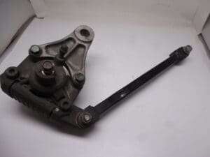 Alternative view of 69100-05C90 Caliper assy rear brake incl. torque link Suzuki GSX600/750F used