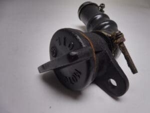 Alternative view of 214-21771-00 Oil hose + cap compl. Yamaha RD/DT/LS2/R5 used