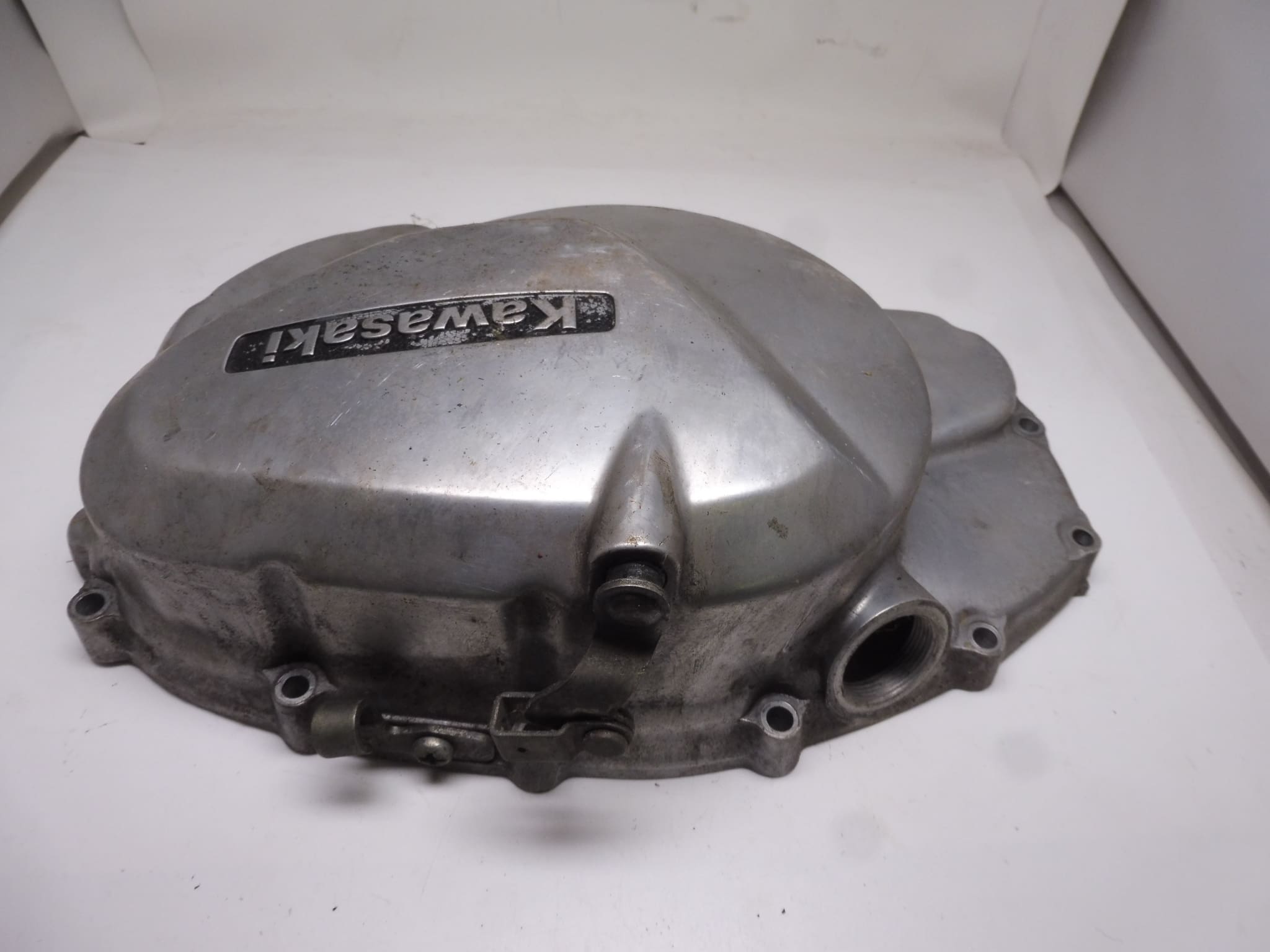 14032-1070 Cover clutch Kawasaki KZ305 used - Image 2