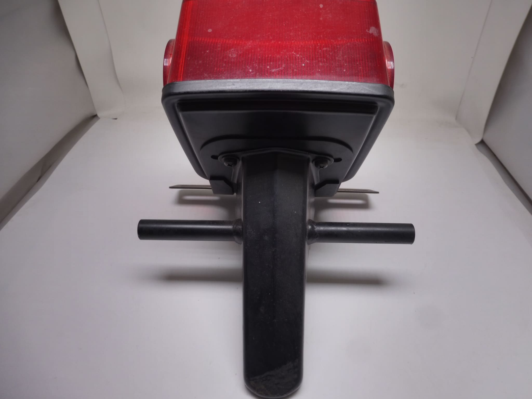 35710-26 Rear tail light complete Suzuki Off road original new - Image 3