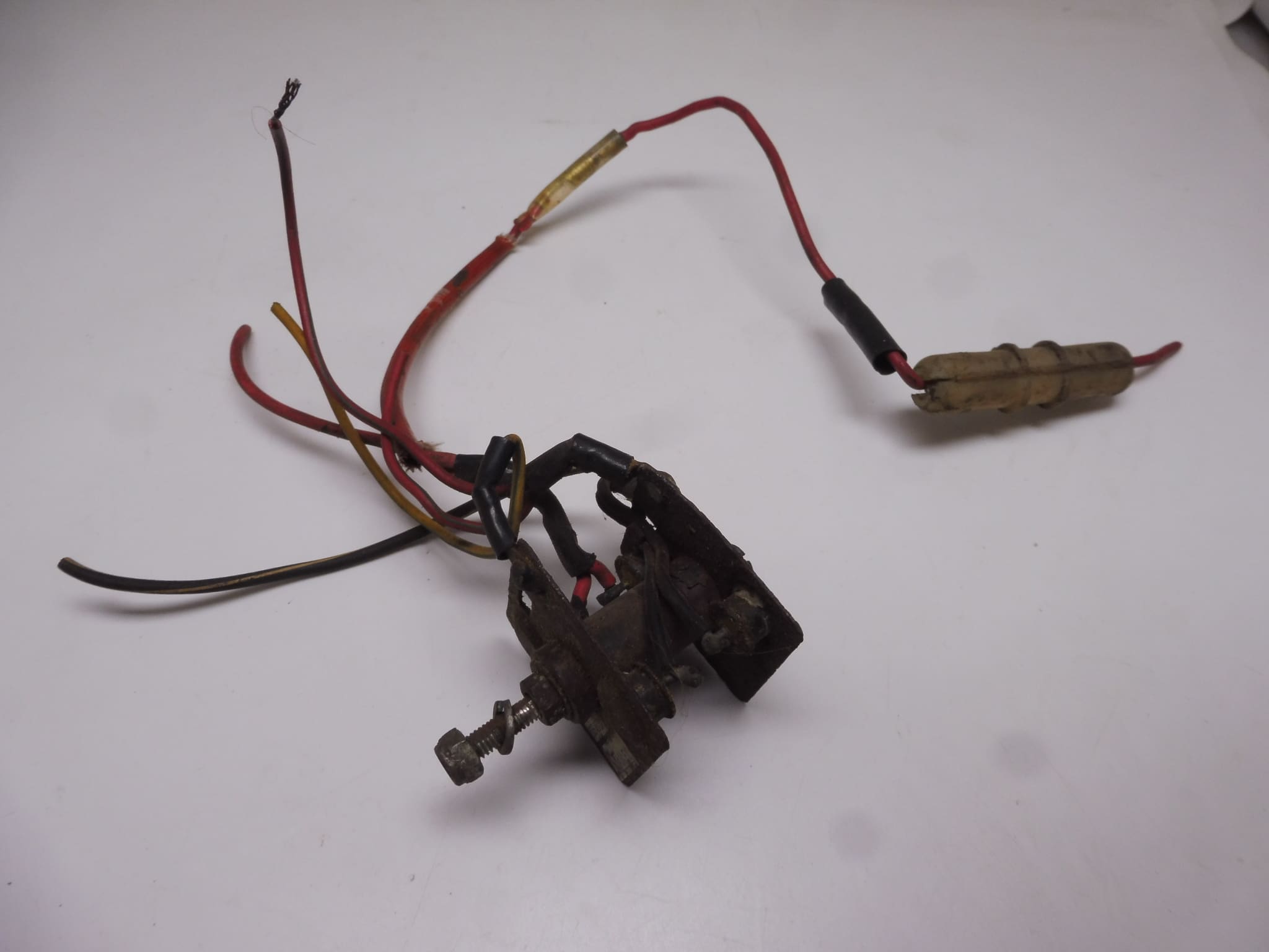 32800-11050 Rectifier Suzuki T20 original used