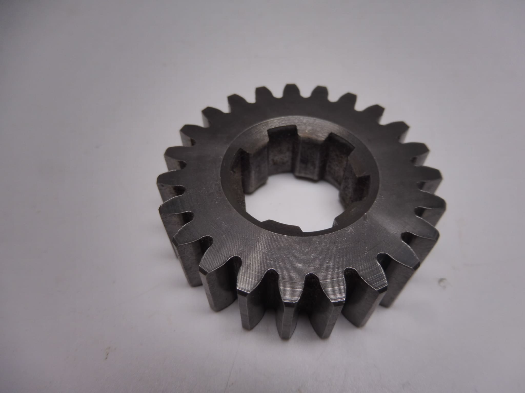 23108-333-020 Gear secondary Honda CB350/400F 23T as new