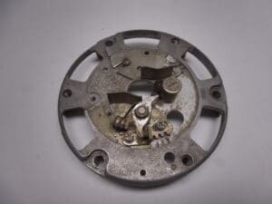 31401-18521 Breaker contact plate, only plate Suzuki GT125/250 used