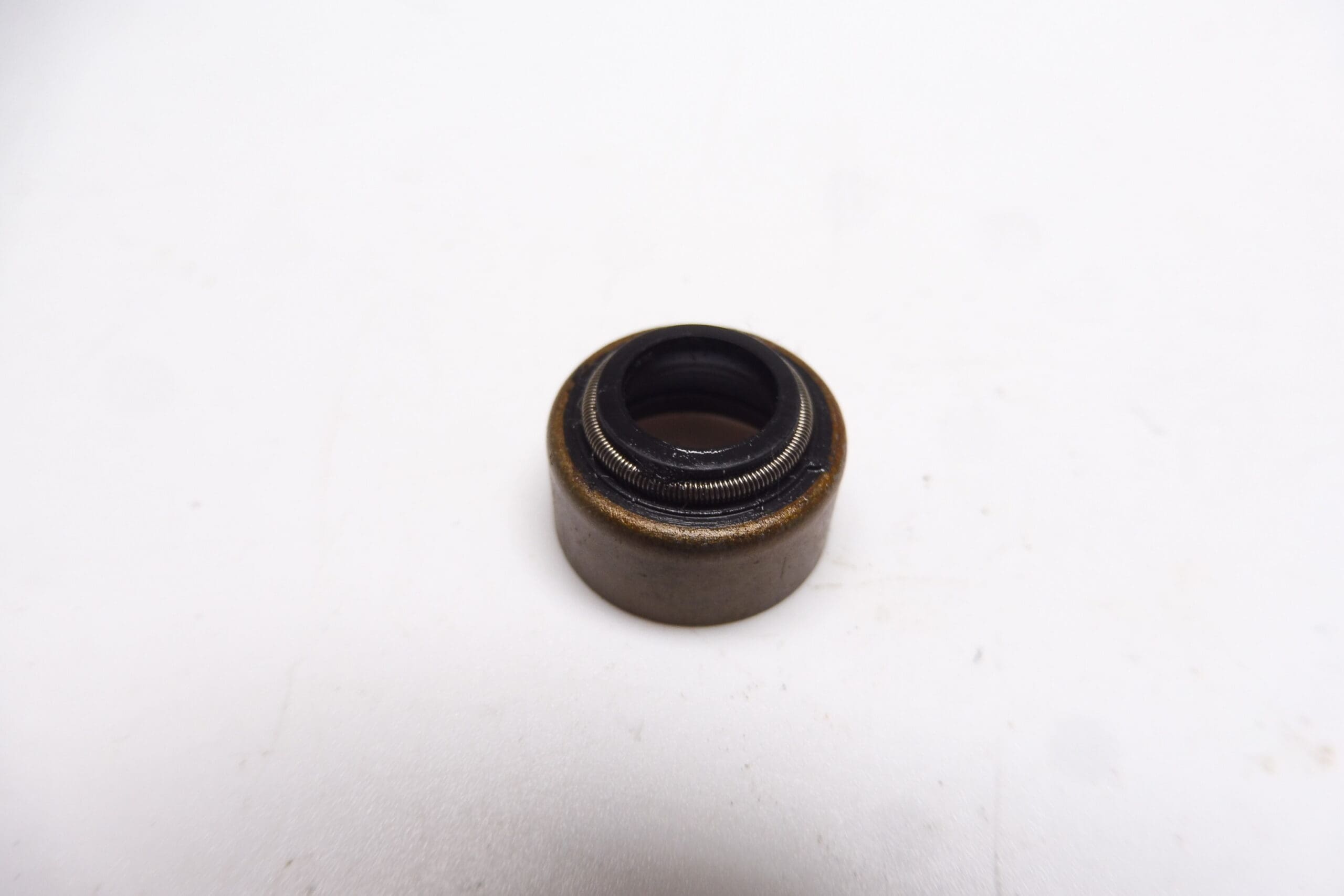 341-12119-02 Seal valve stem Yamaha TX750/XS1/XS2/XS650/XT500/XV1000