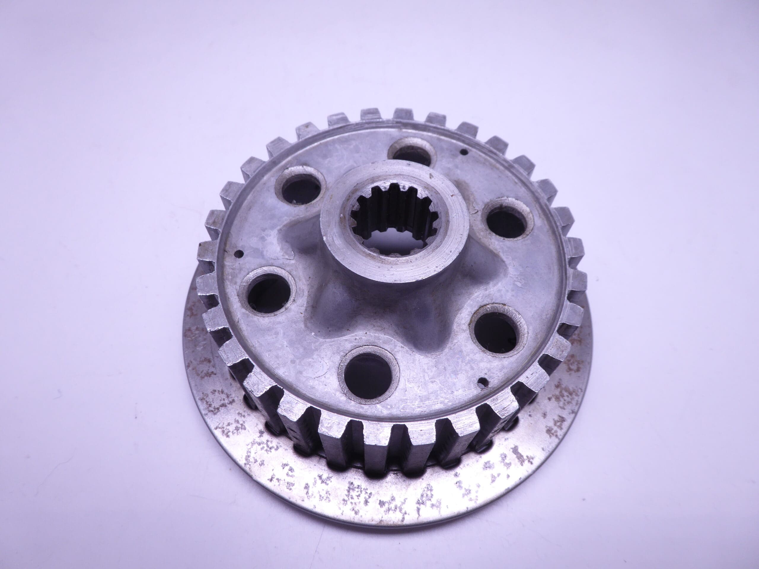 2H7-16370-00 Clutch boss assy Yamaha XS1100, XJ1100 '82 as new