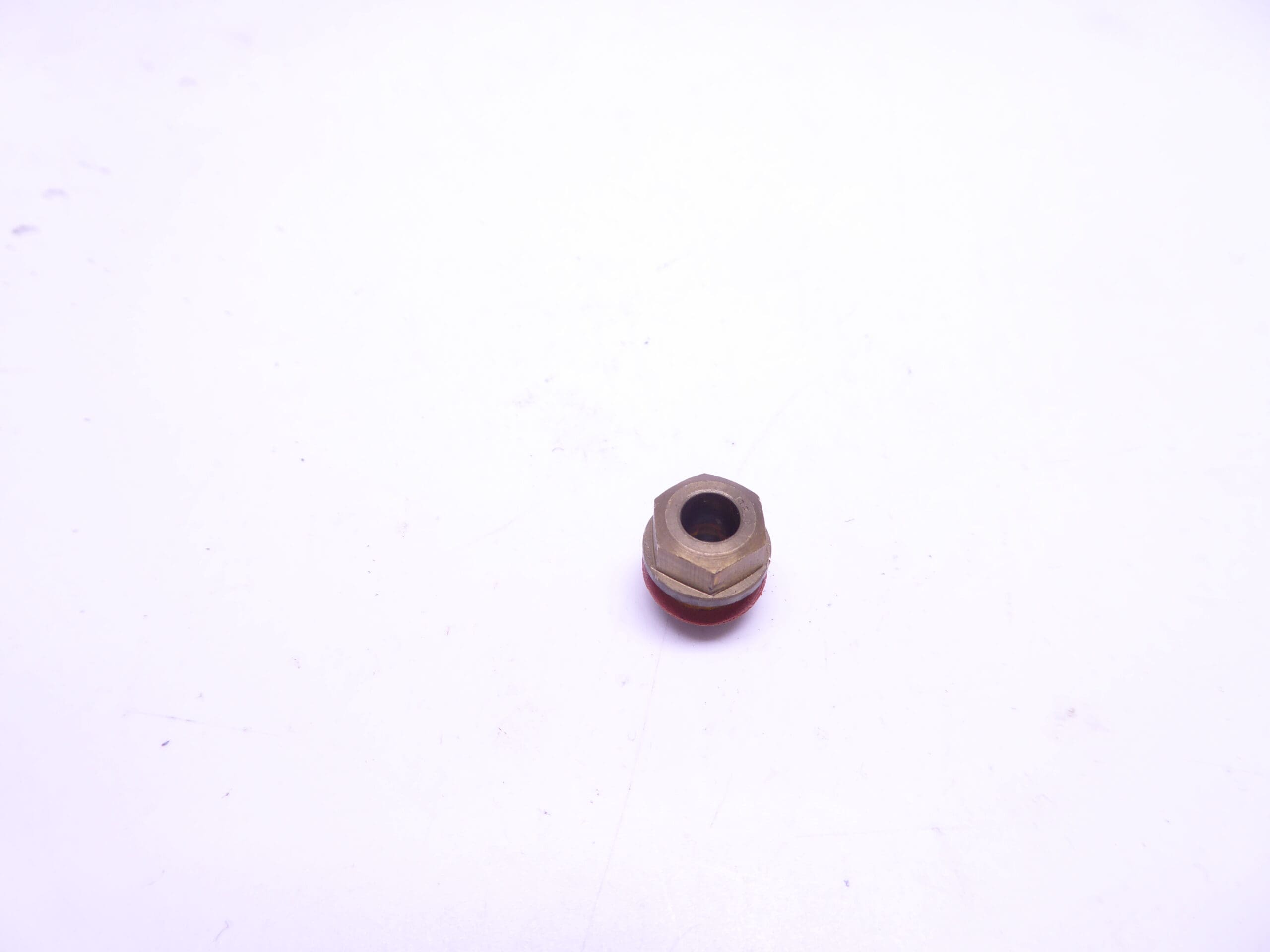 168-14190-20 Valve seat, only seat Yamaha XS500/650,DS6/7,R5 as new - Image 2
