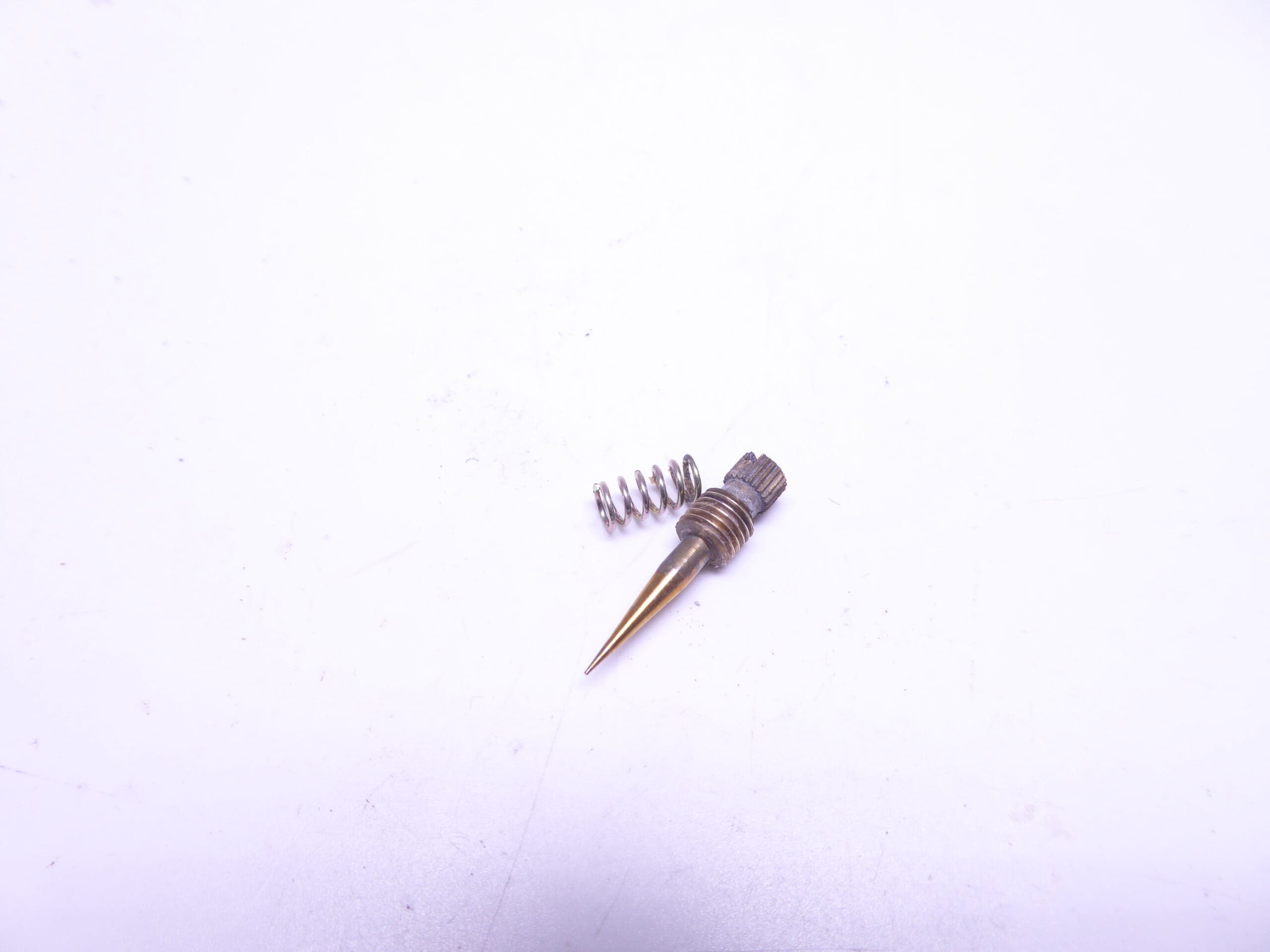 584-14923-00 Pilot screw carburator Yamaha XS500/650 as new